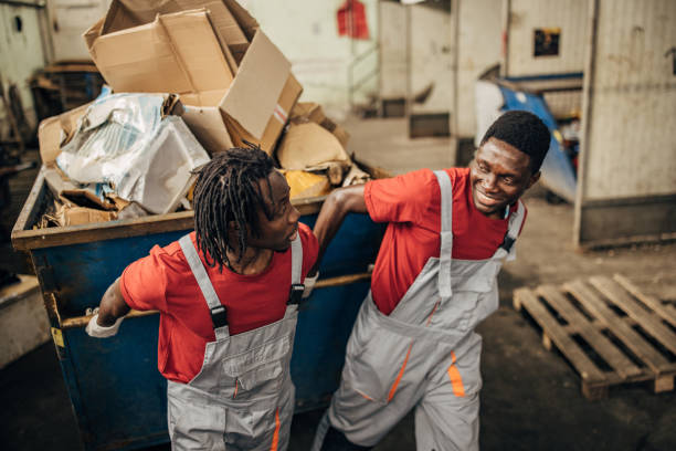 Best Garage Cleanout Services  in Las Maravillas, NM